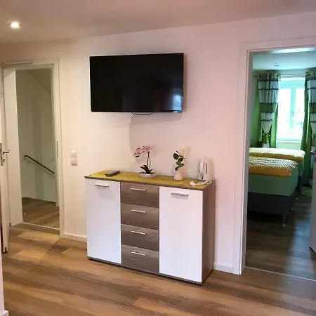 Fogadó Gaestehaus Sarker *