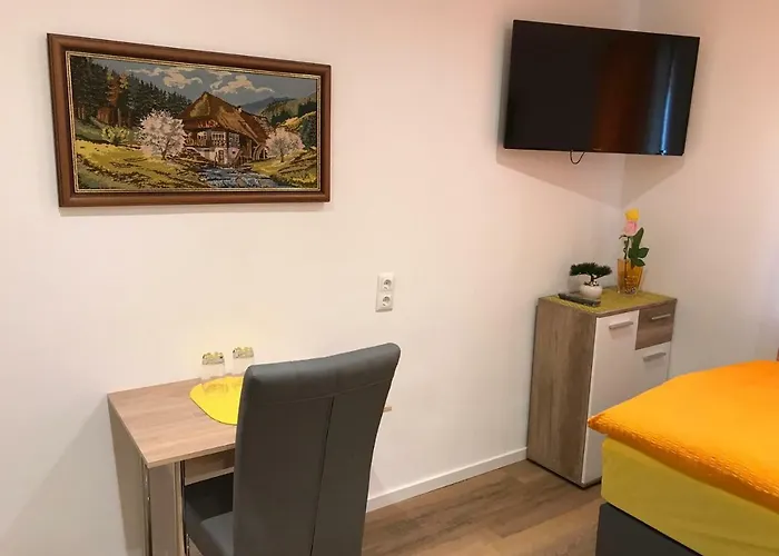Gaestehaus Sarker Πανδοχείο Landsberg am Lech